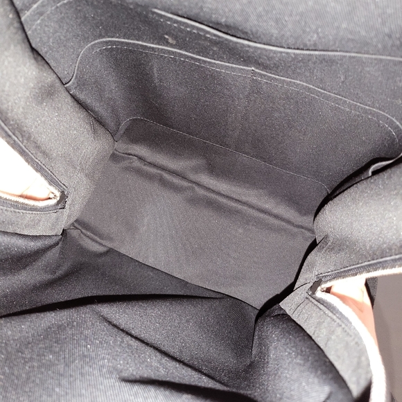 *SOLD*Josh Damier Graphite Canvas in Grey - Picture 12 of 13